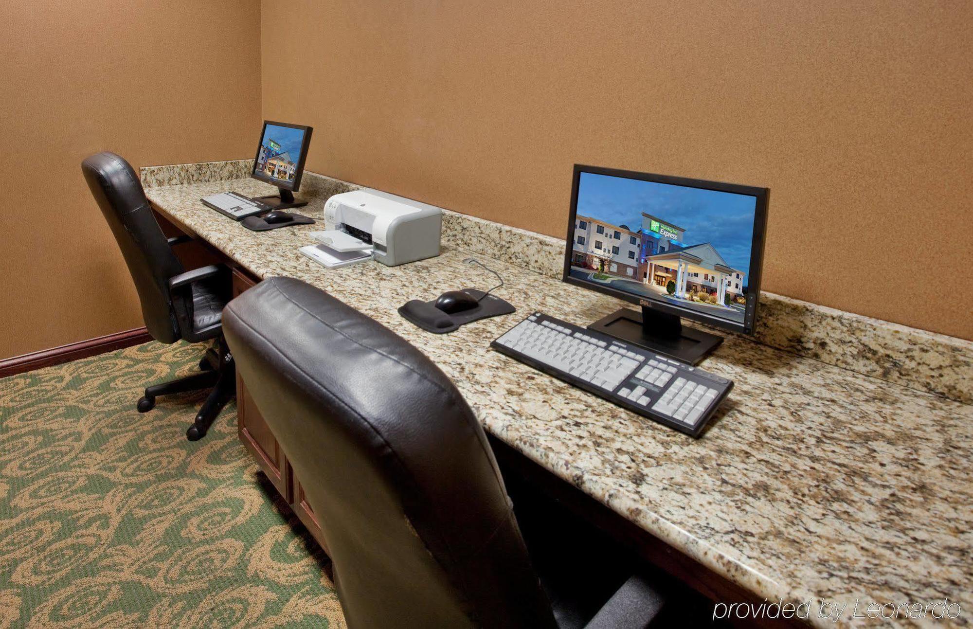 Holiday Inn Express Rolla By Ihg Facilities photo