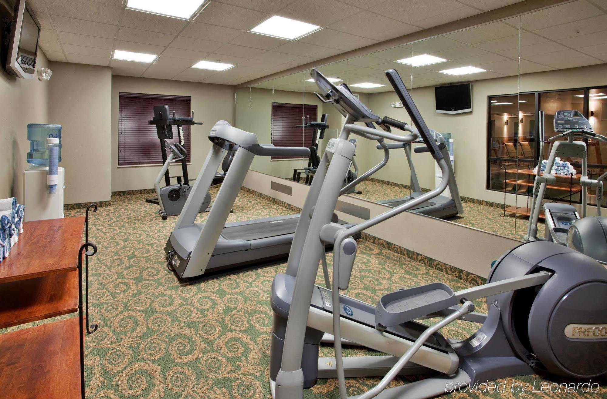 Holiday Inn Express Rolla By Ihg Facilities photo